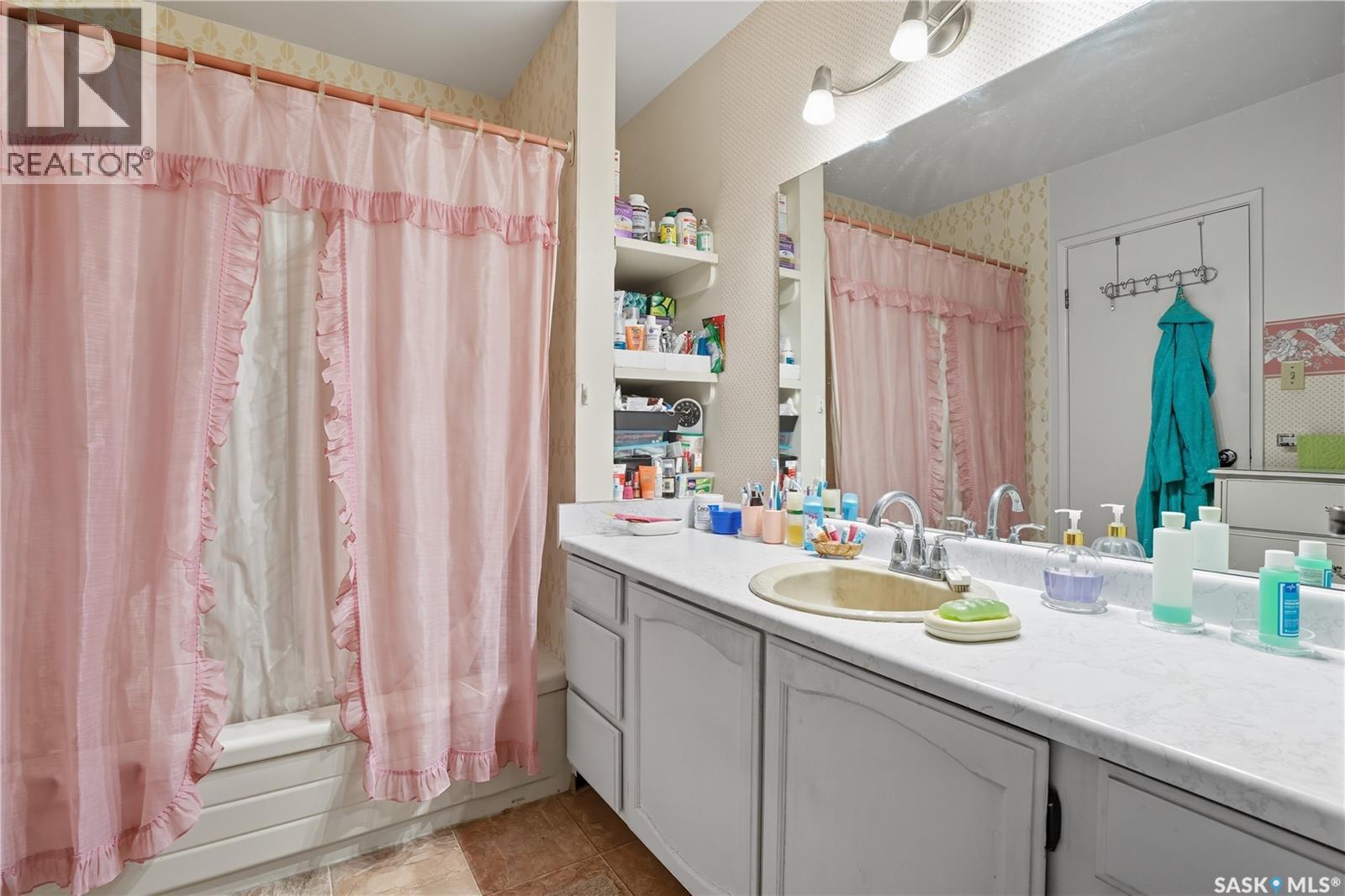 4723 Pasqua Street, Regina, Saskatchewan  S4S 6N7 - Photo 29 - SK020054