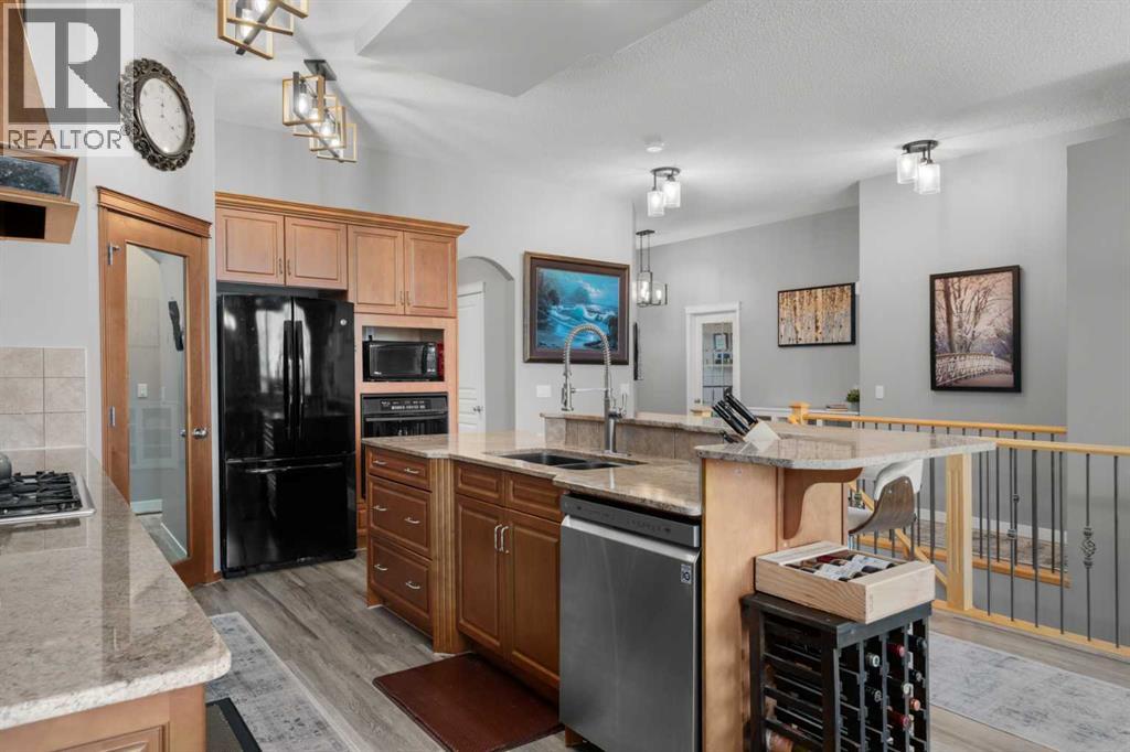 51 Crestridge Way Sw, Calgary, Alberta  T3B 5Z3 - Photo 10 - A2261382