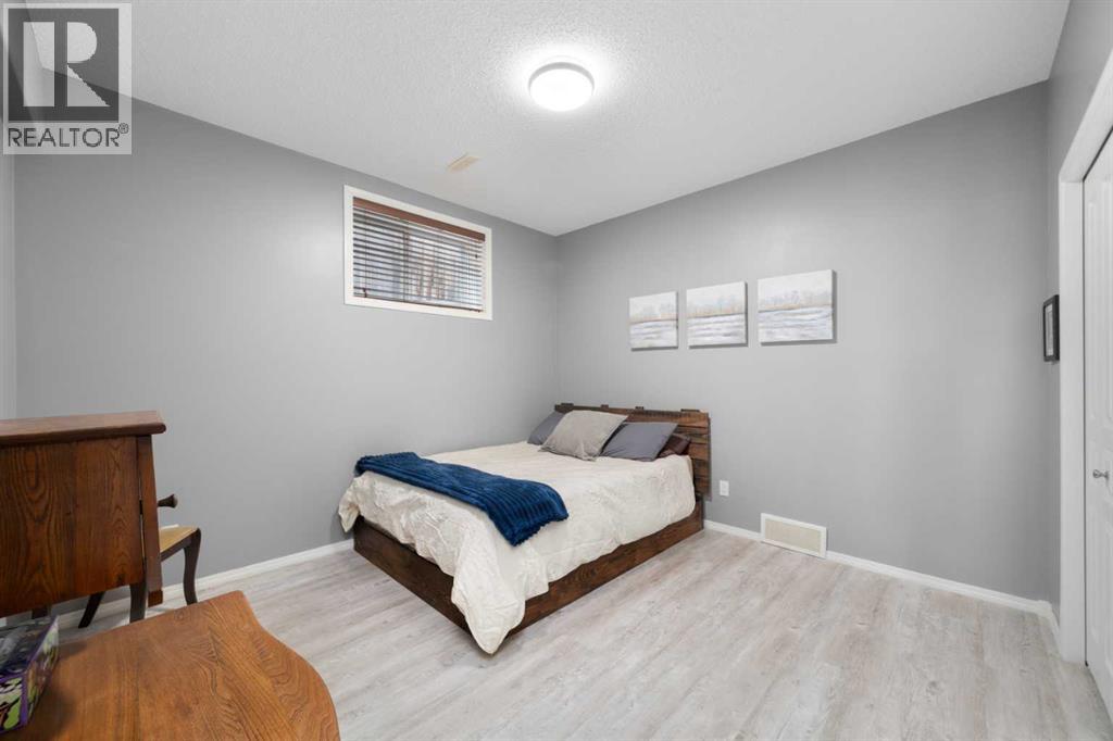51 Crestridge Way Sw, Calgary, Alberta  T3B 5Z3 - Photo 30 - A2261382