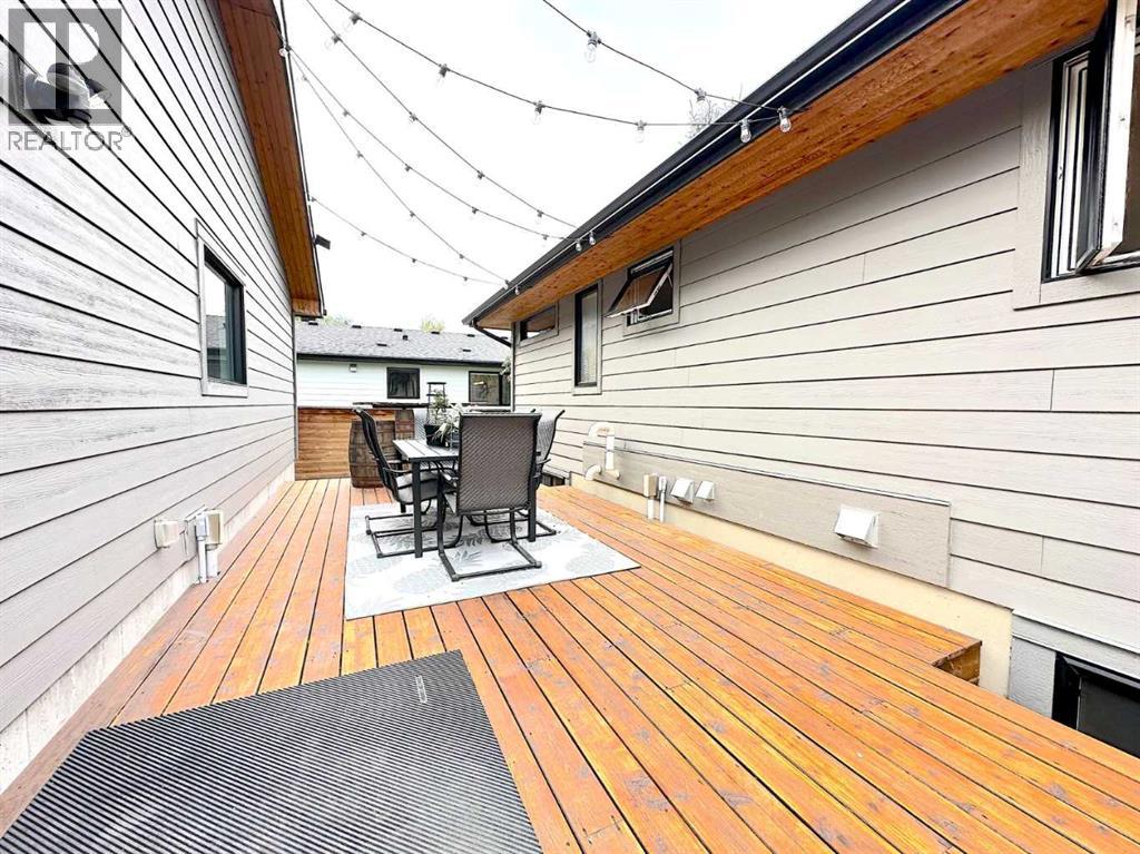 139 Wildwood Drive Sw, Calgary, Alberta  T3C 3C7 - Photo 37 - A2261636