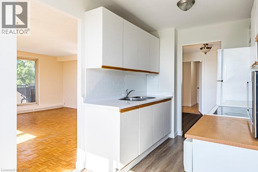 1101 Pharmacy Avenue W Unit# 503, Scarborough, Ontario  M1R 2H2 - Photo 12 - 40768103