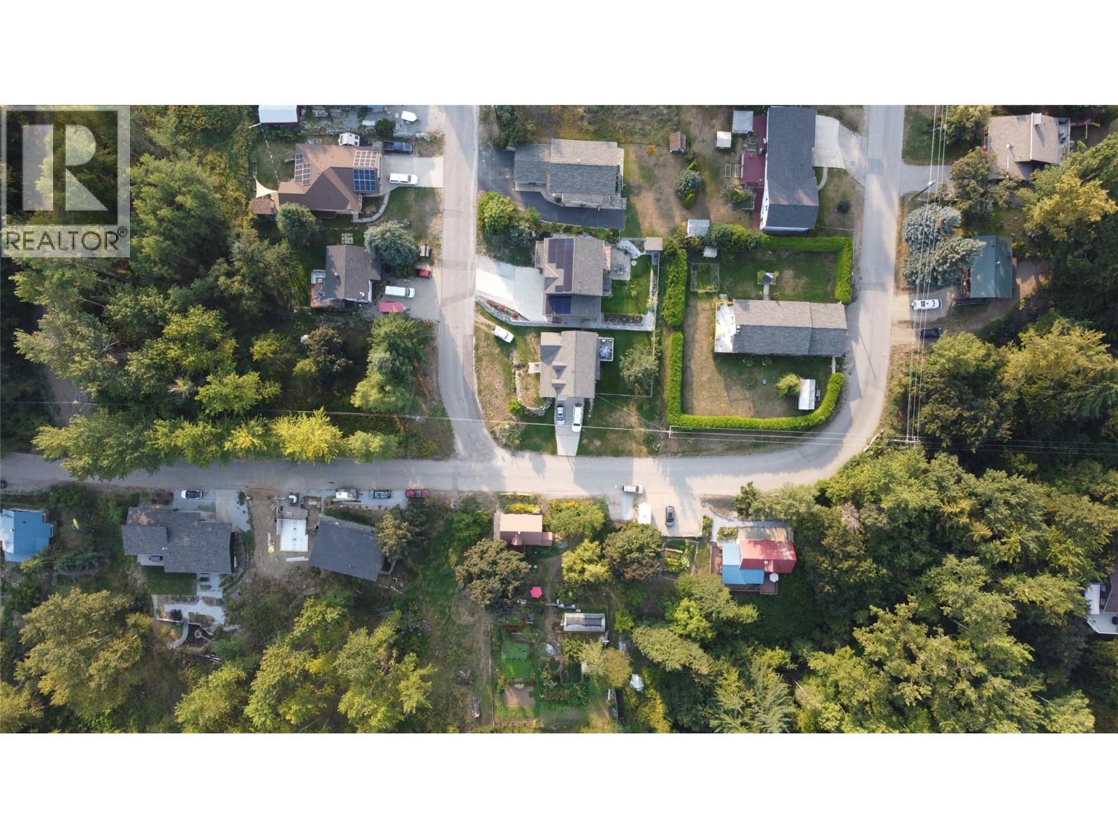 2061 Phoenix Avenue, Rossland, British Columbia  V0G 1Y0 - Photo 27 - 10362713