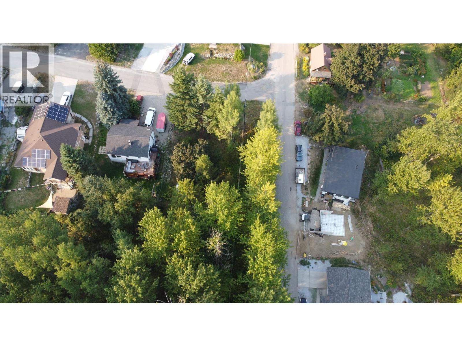 2061 Phoenix Avenue, Rossland, British Columbia  V0G 1Y0 - Photo 26 - 10362713
