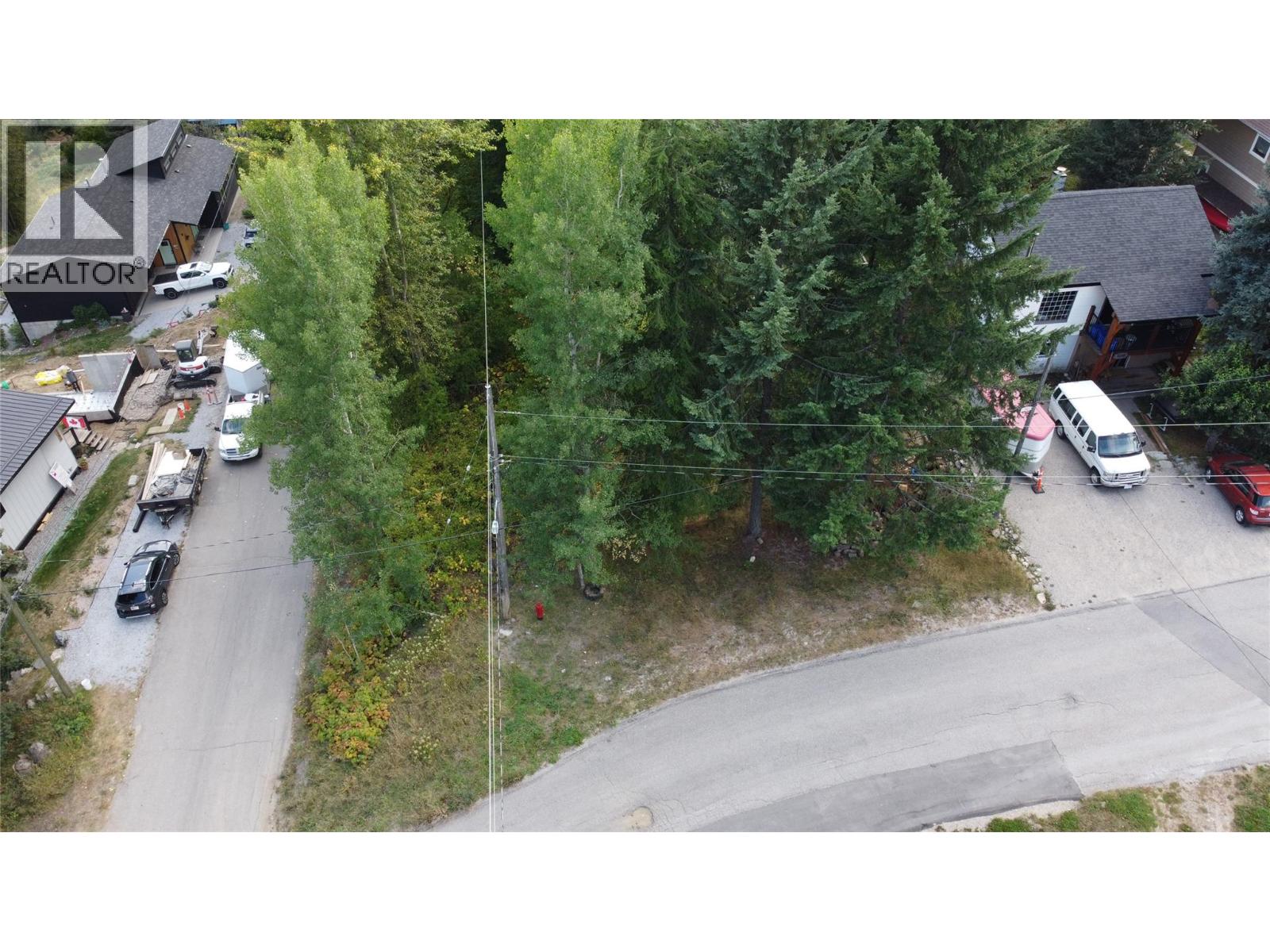 2061 Phoenix Avenue, Rossland, British Columbia  V0G 1Y0 - Photo 21 - 10362713