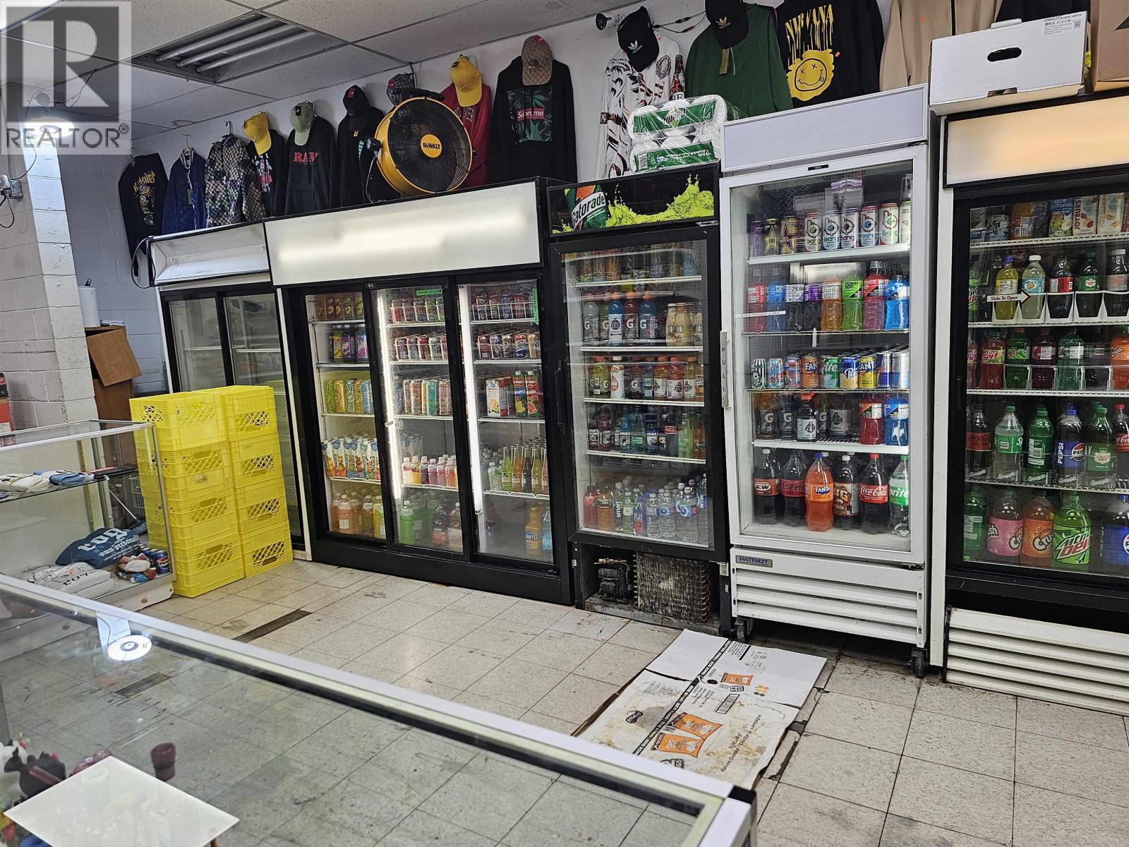 384 E Hastings Street, Vancouver, British Columbia  V6A 1P4 - Photo 6 - C8071372