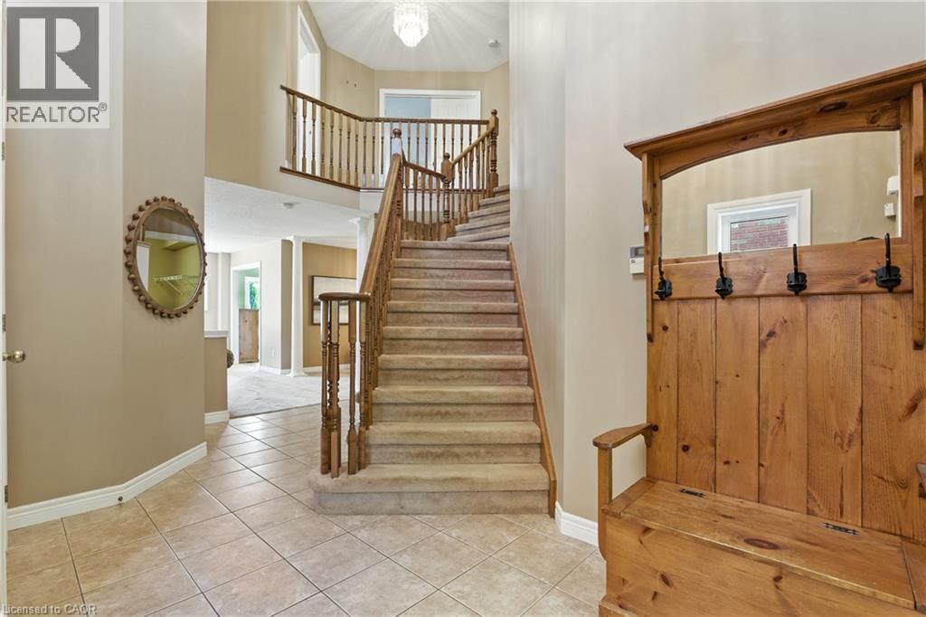 516 Sandcherry Drive, Burlington, Ontario  L7T 4L5 - Photo 6 - 40768724