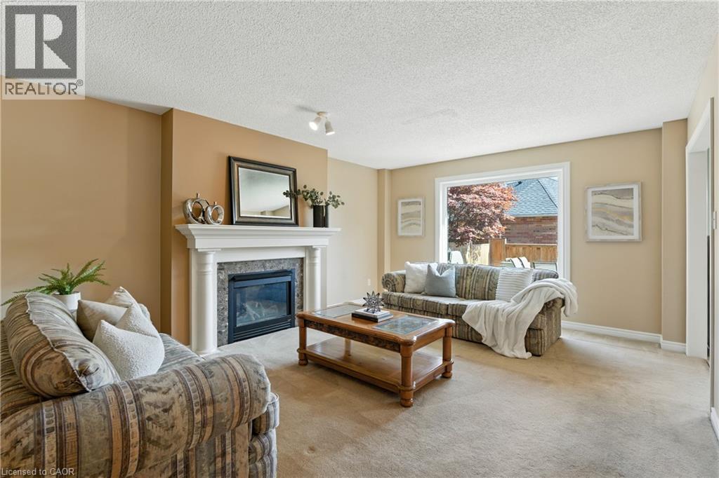 516 Sandcherry Drive, Burlington, Ontario  L7T 4L5 - Photo 8 - 40768724