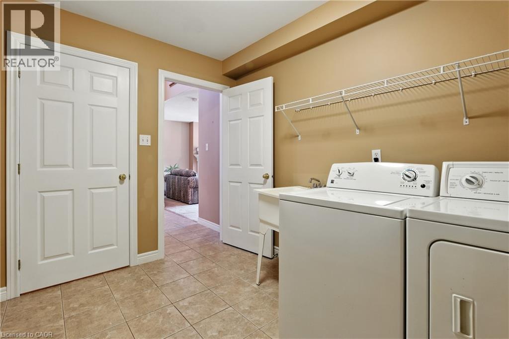 516 Sandcherry Drive, Burlington, Ontario  L7T 4L5 - Photo 21 - 40768724