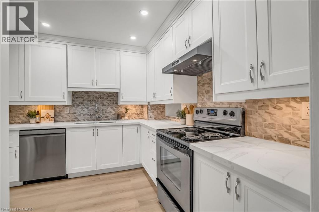 637 Artreva Crescent, Burlington, Ontario  L7L 2B8 - Photo 12 - 40775872