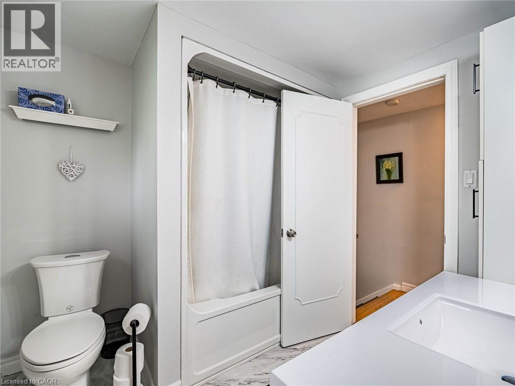 637 Artreva Crescent, Burlington, Ontario  L7L 2B8 - Photo 36 - 40775872