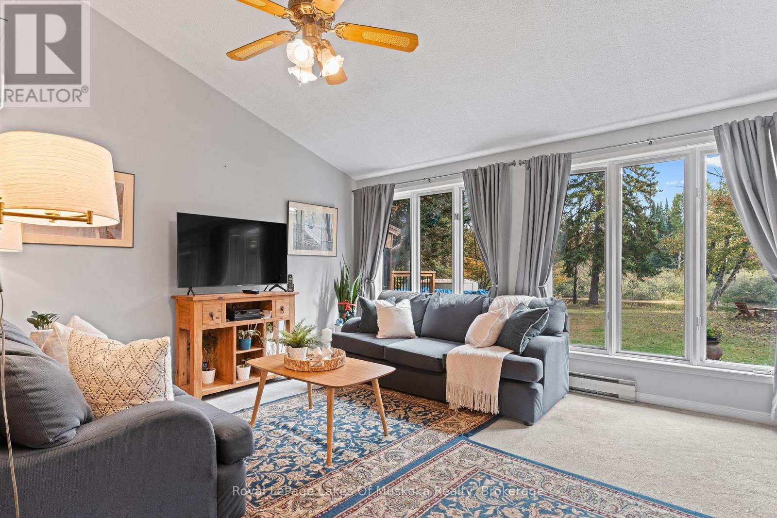 29 Ascott Lane, Huntsville, Ontario  P0B 1L0 - Photo 14 - X12443734