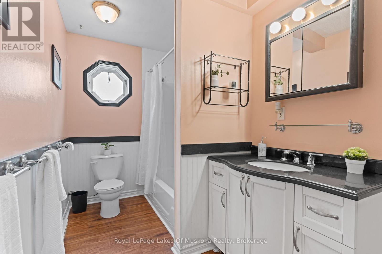 29 Ascott Lane, Huntsville, Ontario  P0B 1L0 - Photo 22 - X12443734