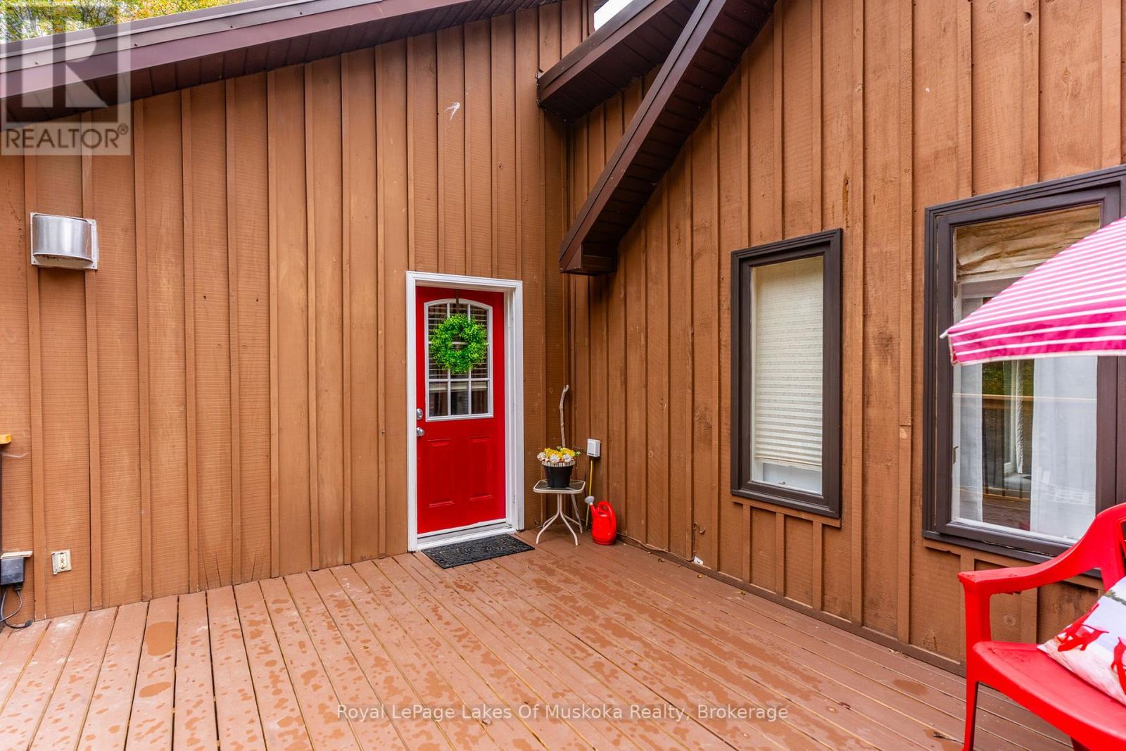 29 Ascott Lane, Huntsville, Ontario  P0B 1L0 - Photo 6 - X12443734