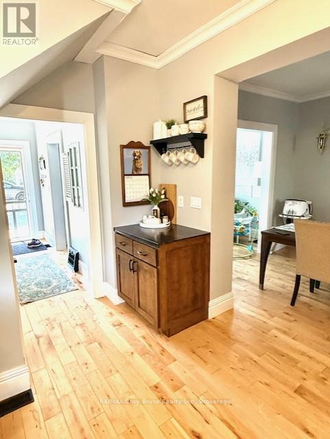 504 14th Street W, Owen Sound, Ontario  N4K 3Y2 - Photo 10 - X12443750