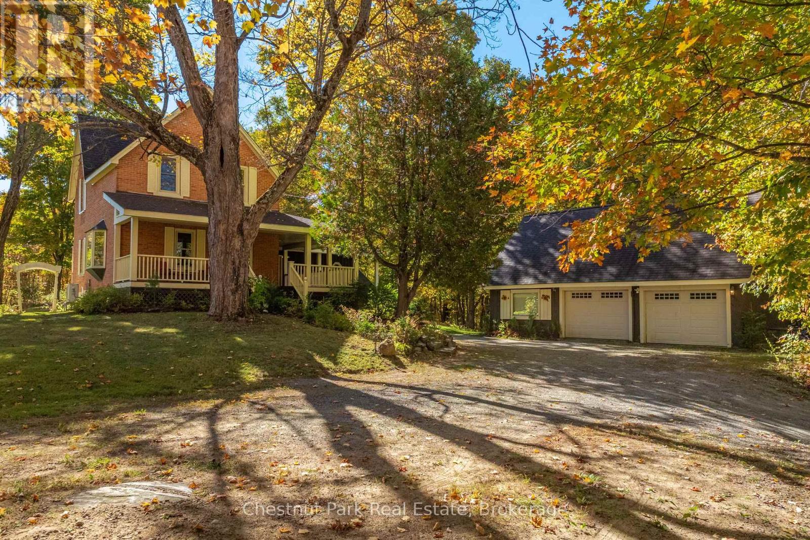 2360 60 Highway, Lake Of Bays, Ontario  P1H 2E5 - Photo 2 - X12443768