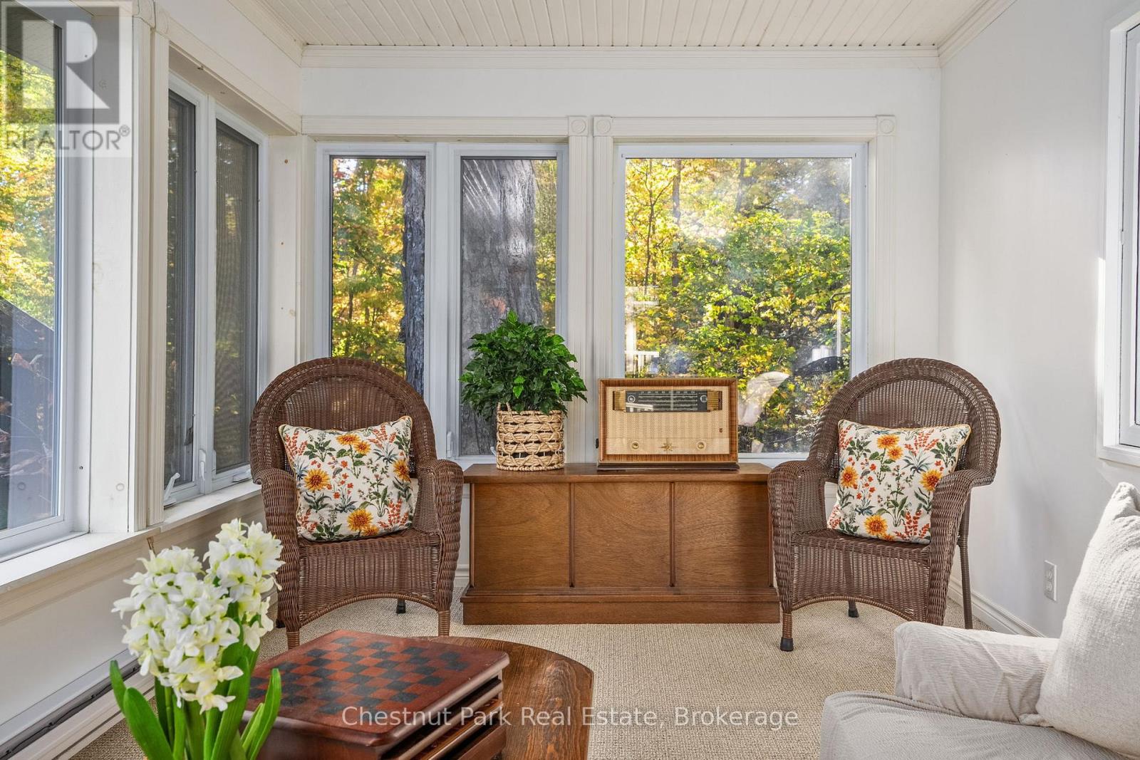 2360 60 Highway, Lake Of Bays, Ontario  P1H 2E5 - Photo 22 - X12443768