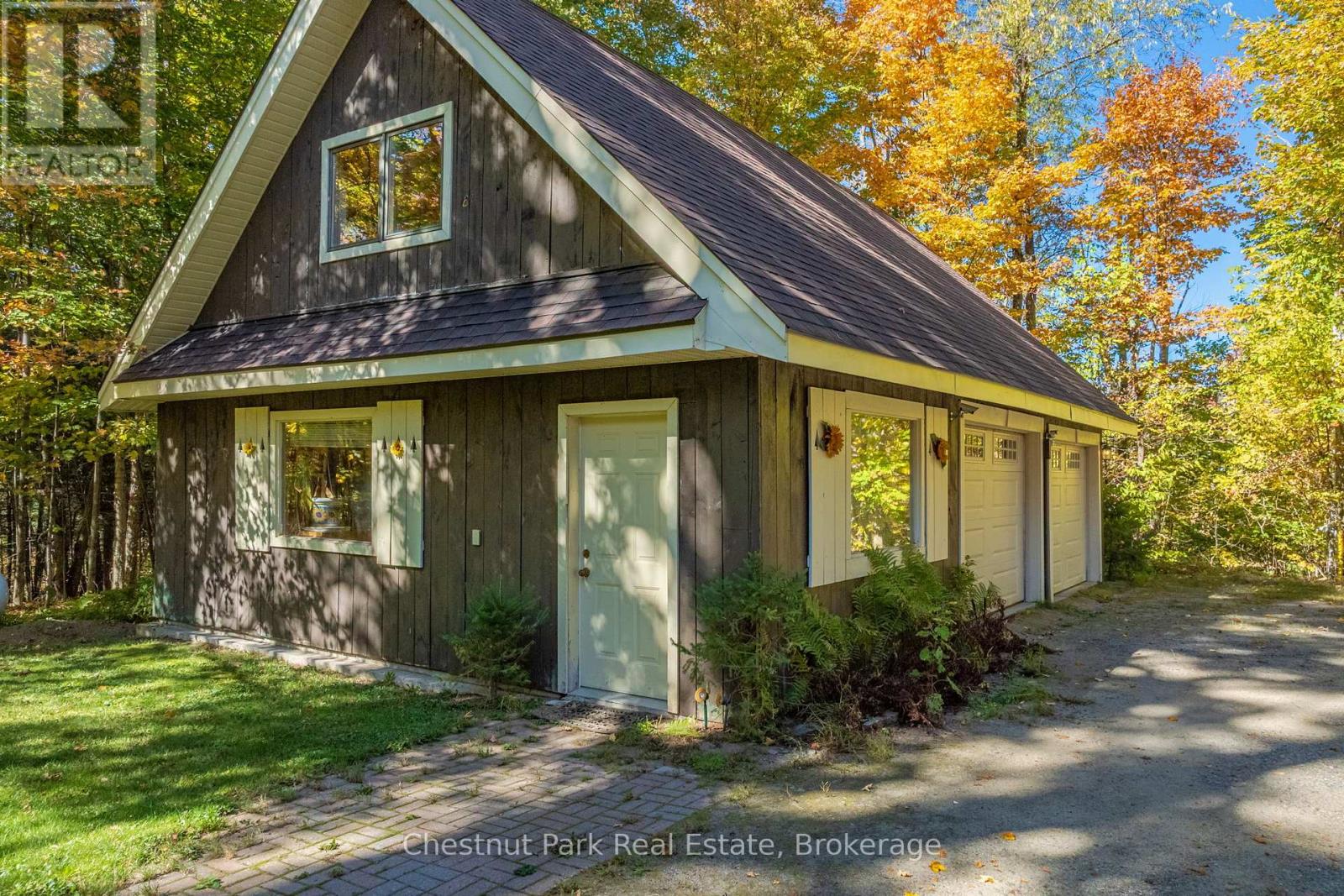 2360 60 Highway, Lake Of Bays, Ontario  P1H 2E5 - Photo 34 - X12443768