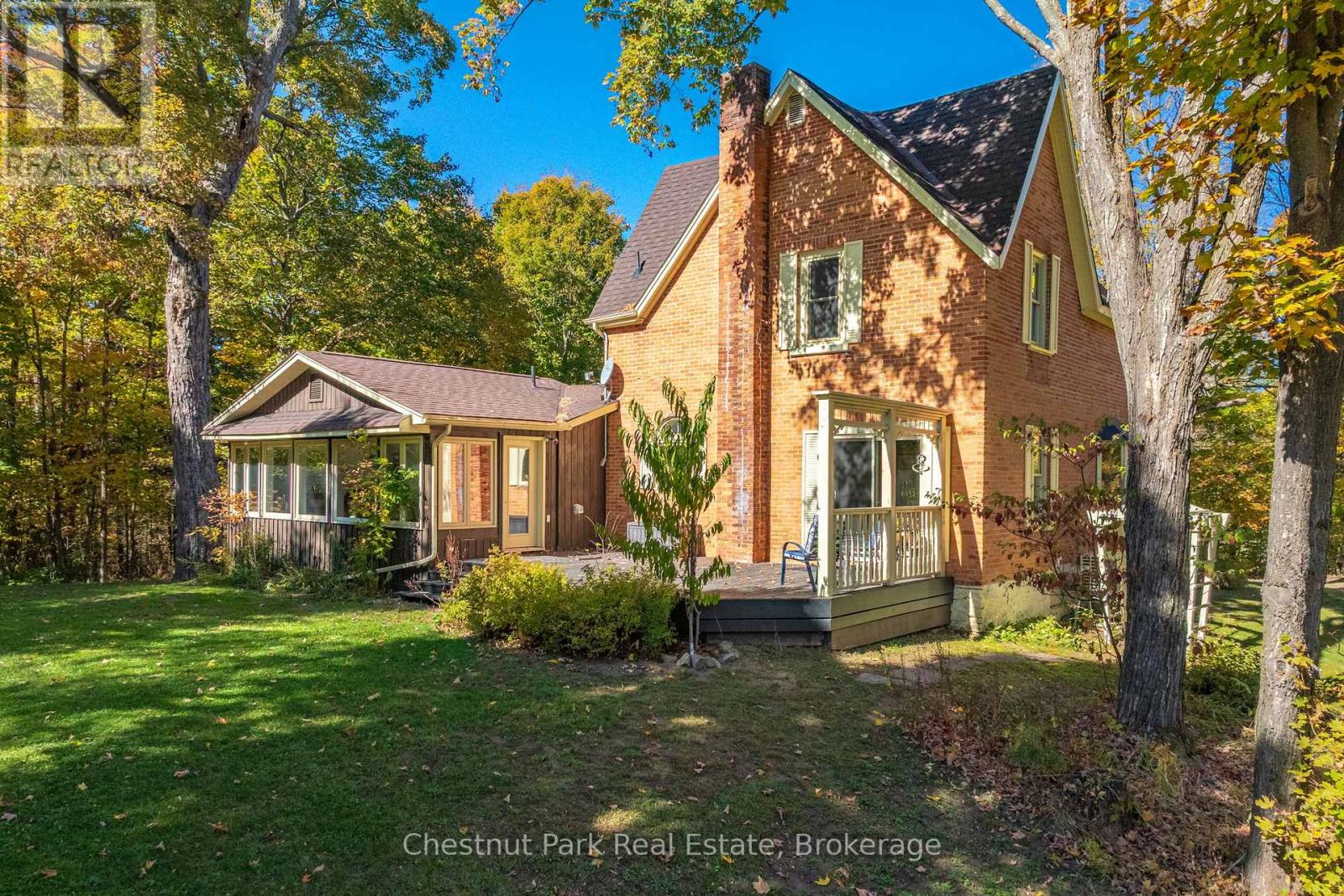 2360 60 Highway, Lake Of Bays, Ontario  P1H 2E5 - Photo 5 - X12443768