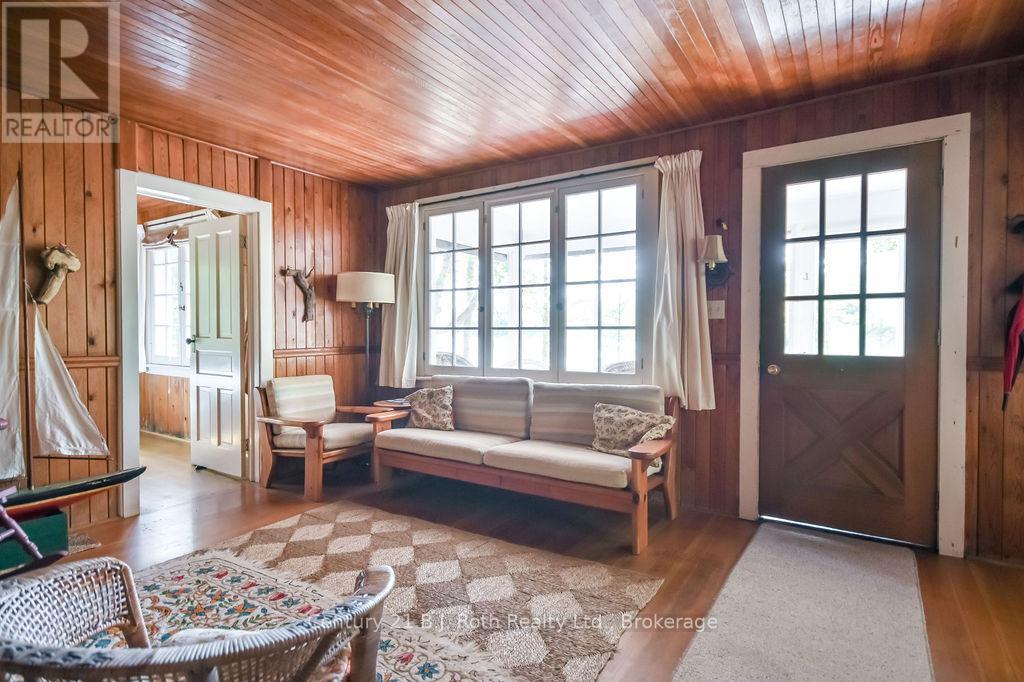 756 Browning Island, Bracebridge, Ontario  P1L 1X2 - Photo 18 - X12443779