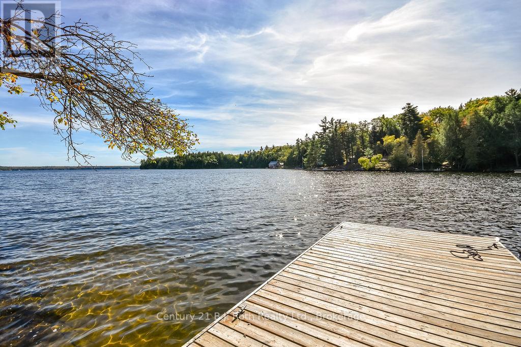 756 Browning Island, Bracebridge, Ontario  P1L 1X2 - Photo 36 - X12443779