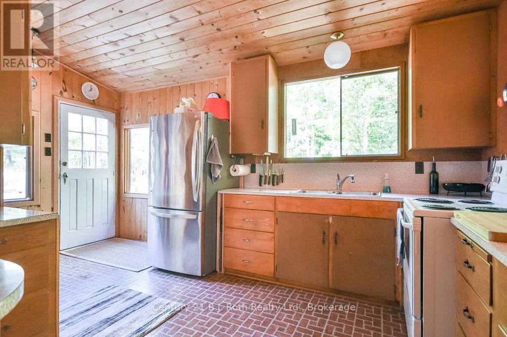 756 Browning Island, Bracebridge, Ontario  P1L 1X2 - Photo 7 - X12443779
