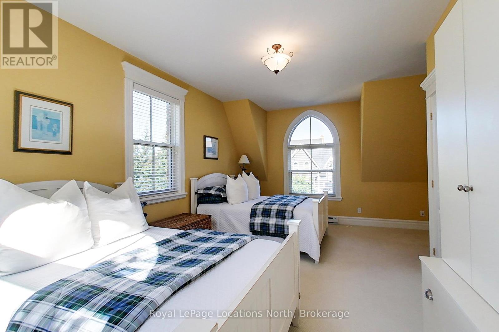 202 Snowbridge Way, Blue Mountains, Ontario  L9Y 0V1 - Photo 25 - X12443785