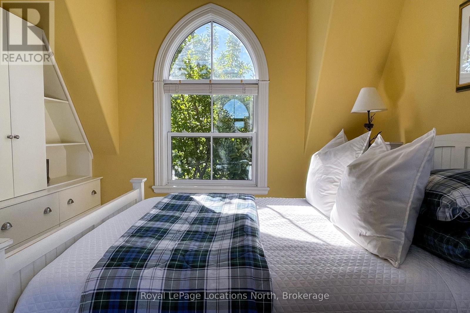 202 Snowbridge Way, Blue Mountains, Ontario  L9Y 0V1 - Photo 27 - X12443785