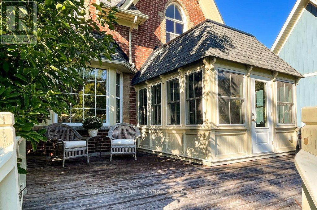 202 Snowbridge Way, Blue Mountains, Ontario  L9Y 0V1 - Photo 40 - X12443785