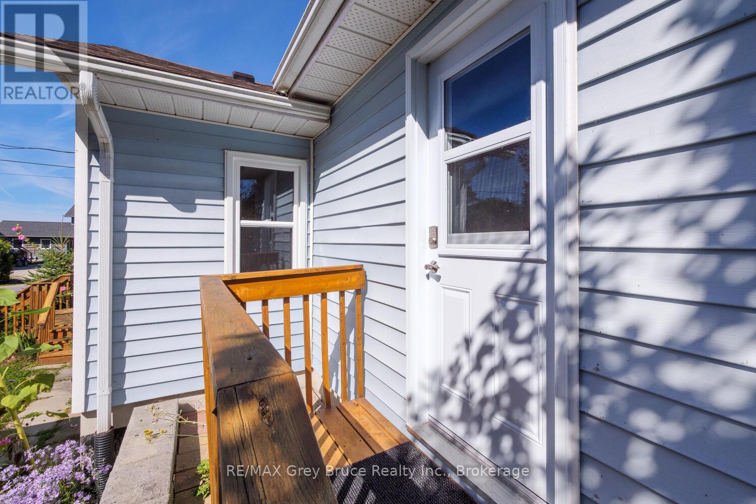 861 Pike Bay Road, Northern Bruce Peninsula, Ontario  N0H 2T0 - Photo 29 - X12443787