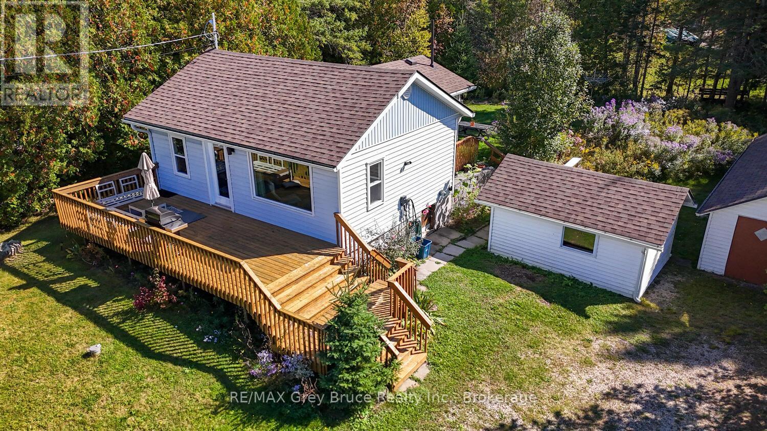 861 Pike Bay Road, Northern Bruce Peninsula, Ontario  N0H 2T0 - Photo 4 - X12443787