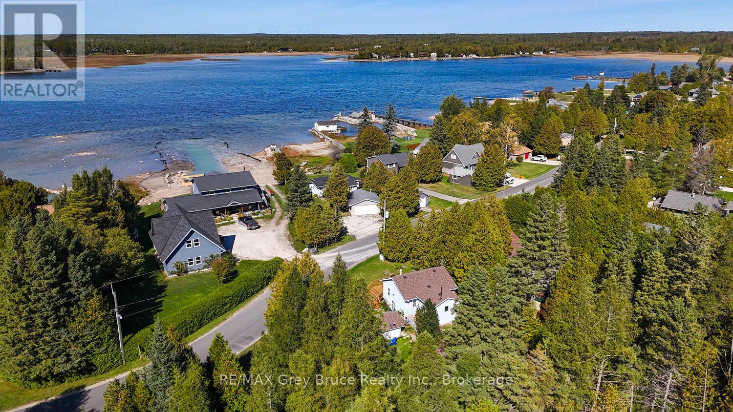 861 Pike Bay Road, Northern Bruce Peninsula, Ontario  N0H 2T0 - Photo 48 - X12443787