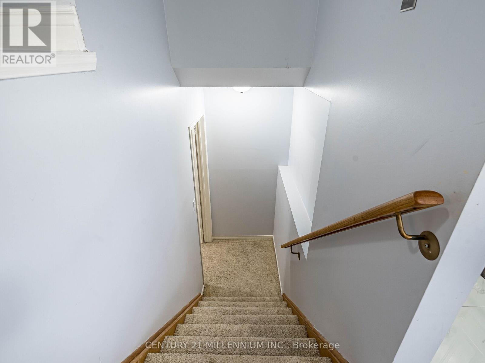 425 Elmwood Court, Oshawa, Ontario  L1G 7X8 - Photo 21 - E12430847