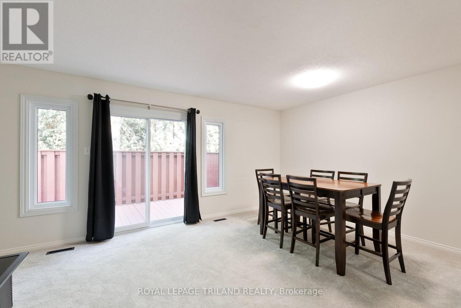 32 - 131 Bonaventure Drive, London East, Ontario  N5V 4H8 - Photo 12 - X12443746