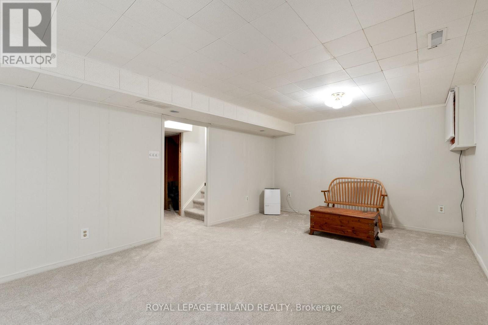 32 - 131 Bonaventure Drive, London East, Ontario  N5V 4H8 - Photo 24 - X12443746