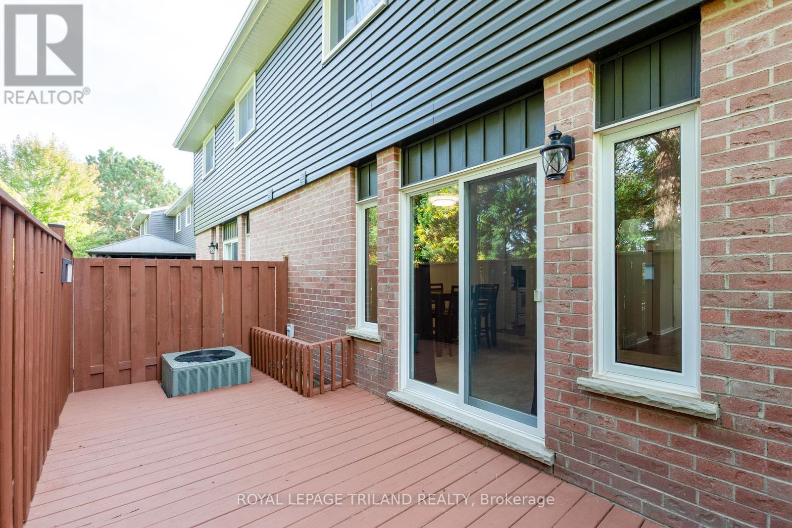 32 - 131 Bonaventure Drive, London East, Ontario  N5V 4H8 - Photo 27 - X12443746