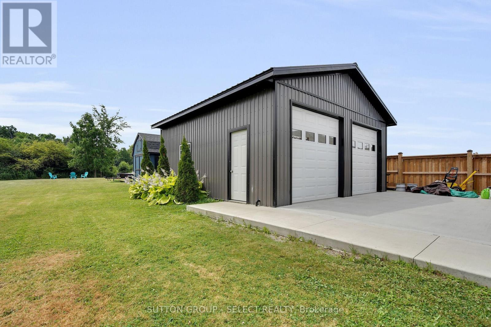 145 Victoria Avenue, South Huron, Ontario  N0M 1M0 - Photo 34 - X12443819