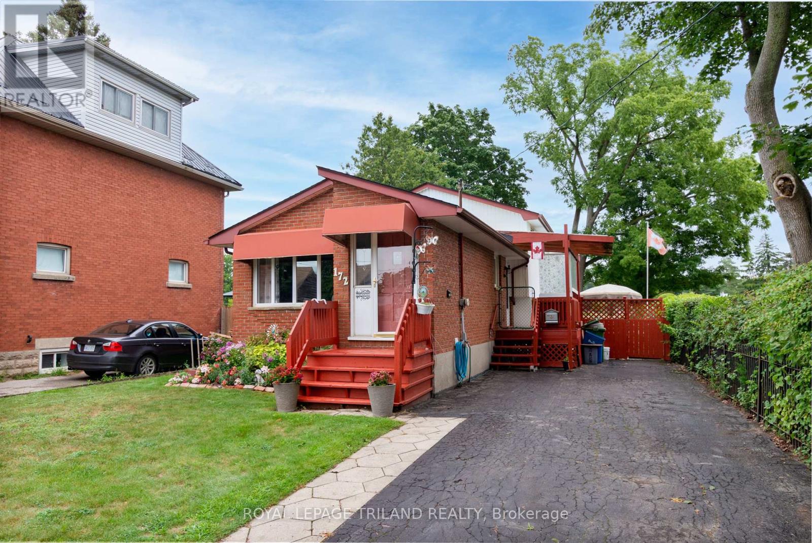 172 Wilson Avenue, St. Thomas, Ontario  N5R 3R3 - Photo 1 - X12443838