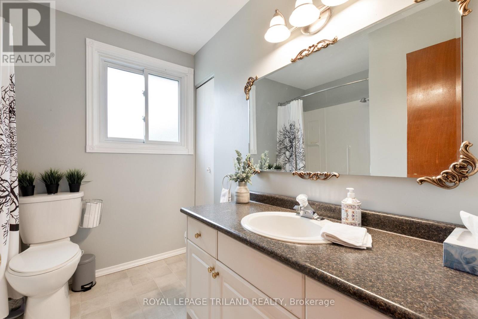 172 Wilson Avenue, St. Thomas, Ontario  N5R 3R3 - Photo 16 - X12443838