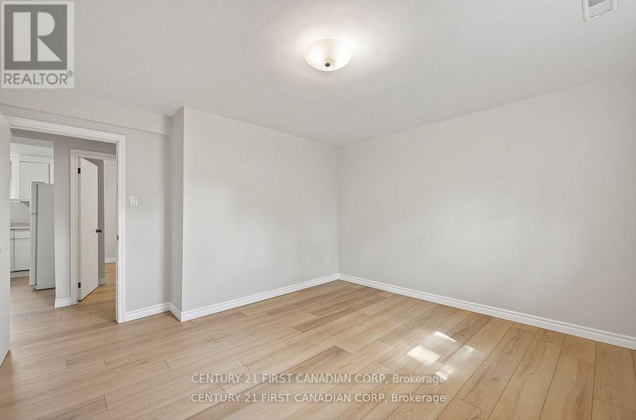 Lower - 454 Salisbury Street, London East, Ontario  N5Y 3B2 - Photo 14 - X12443842