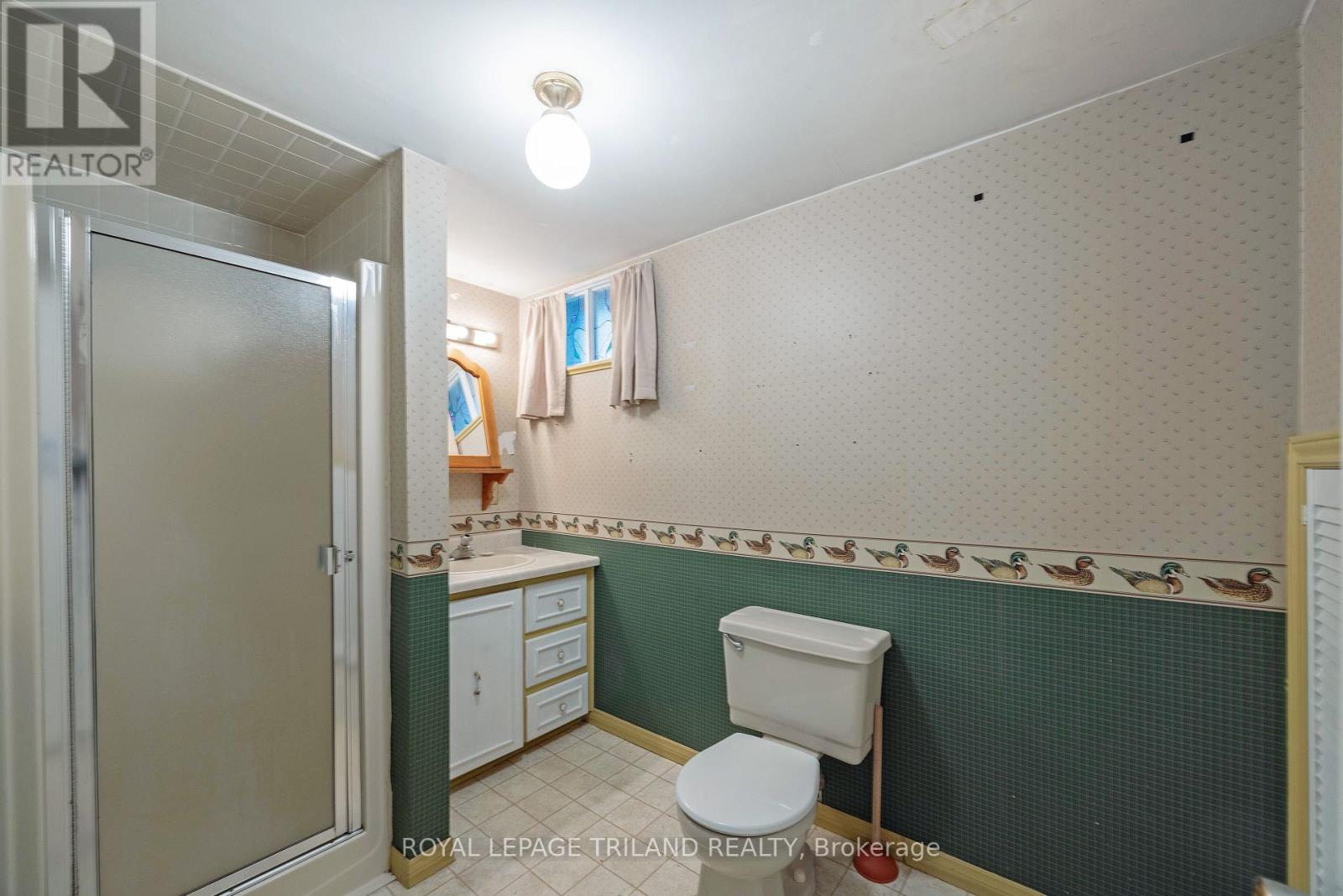 395 Beachwood Avenue, London South, Ontario  N6J 3J9 - Photo 24 - X12443843