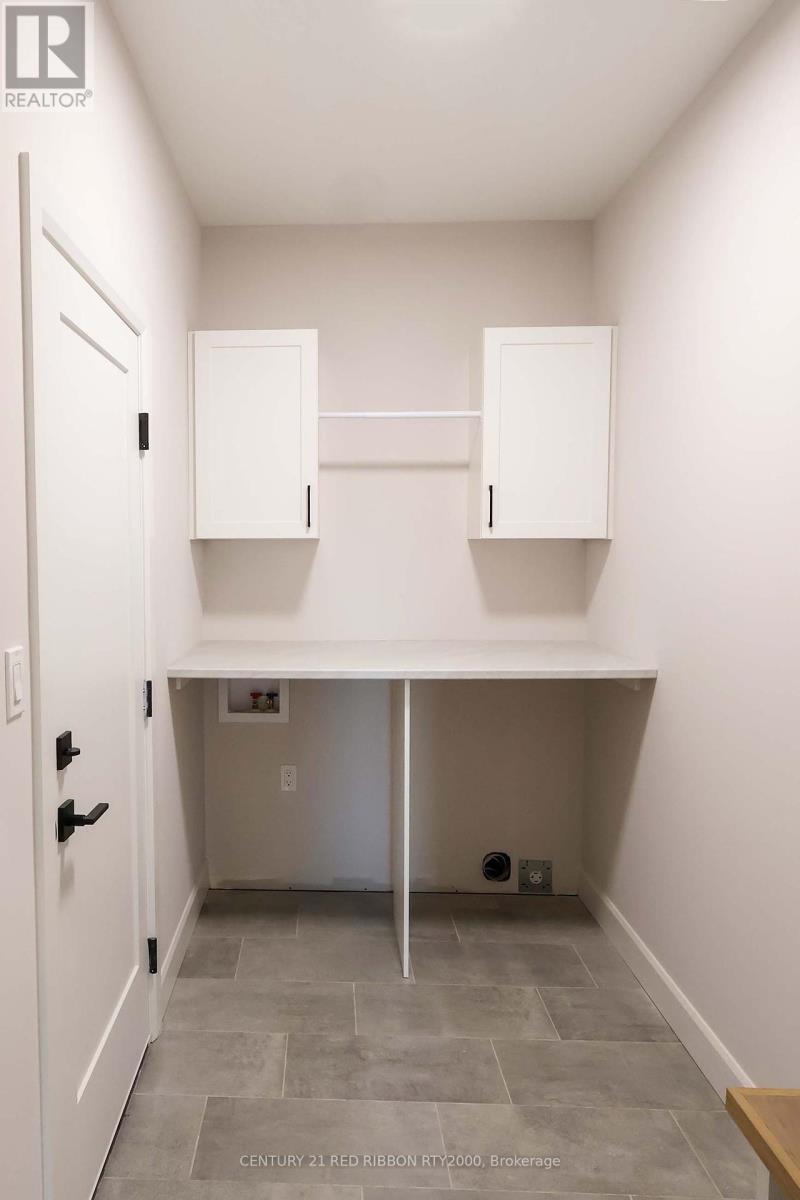 Lorem Ipsum Dolor Sit, Strathroy-Caradoc, Ontario  N7G  - Photo 13 - DEMO28949350