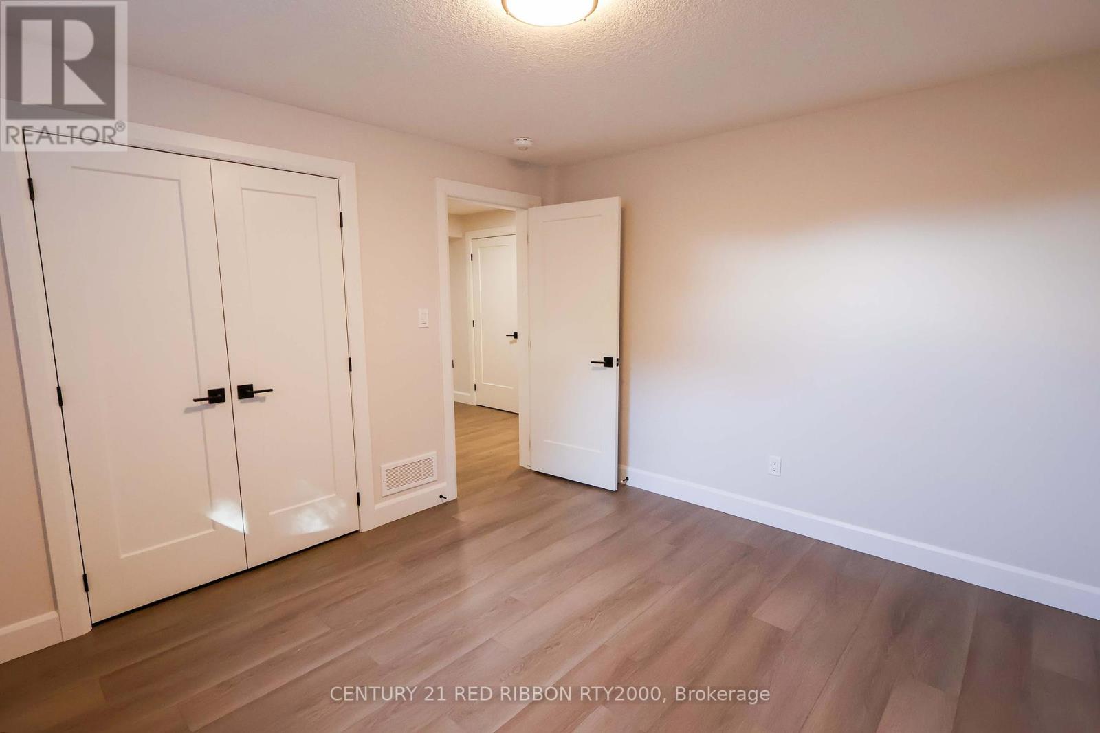 Lorem Ipsum Dolor Sit, Strathroy-Caradoc, Ontario  N7G  - Photo 36 - DEMO28949350