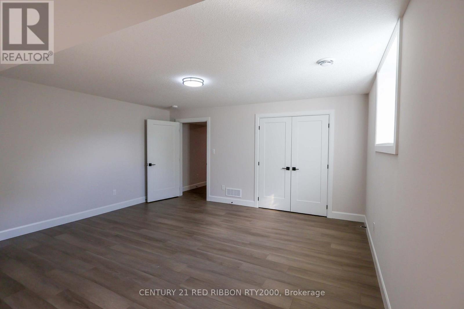 Lorem Ipsum Dolor Sit, Strathroy-Caradoc, Ontario  N7G  - Photo 40 - DEMO28949350