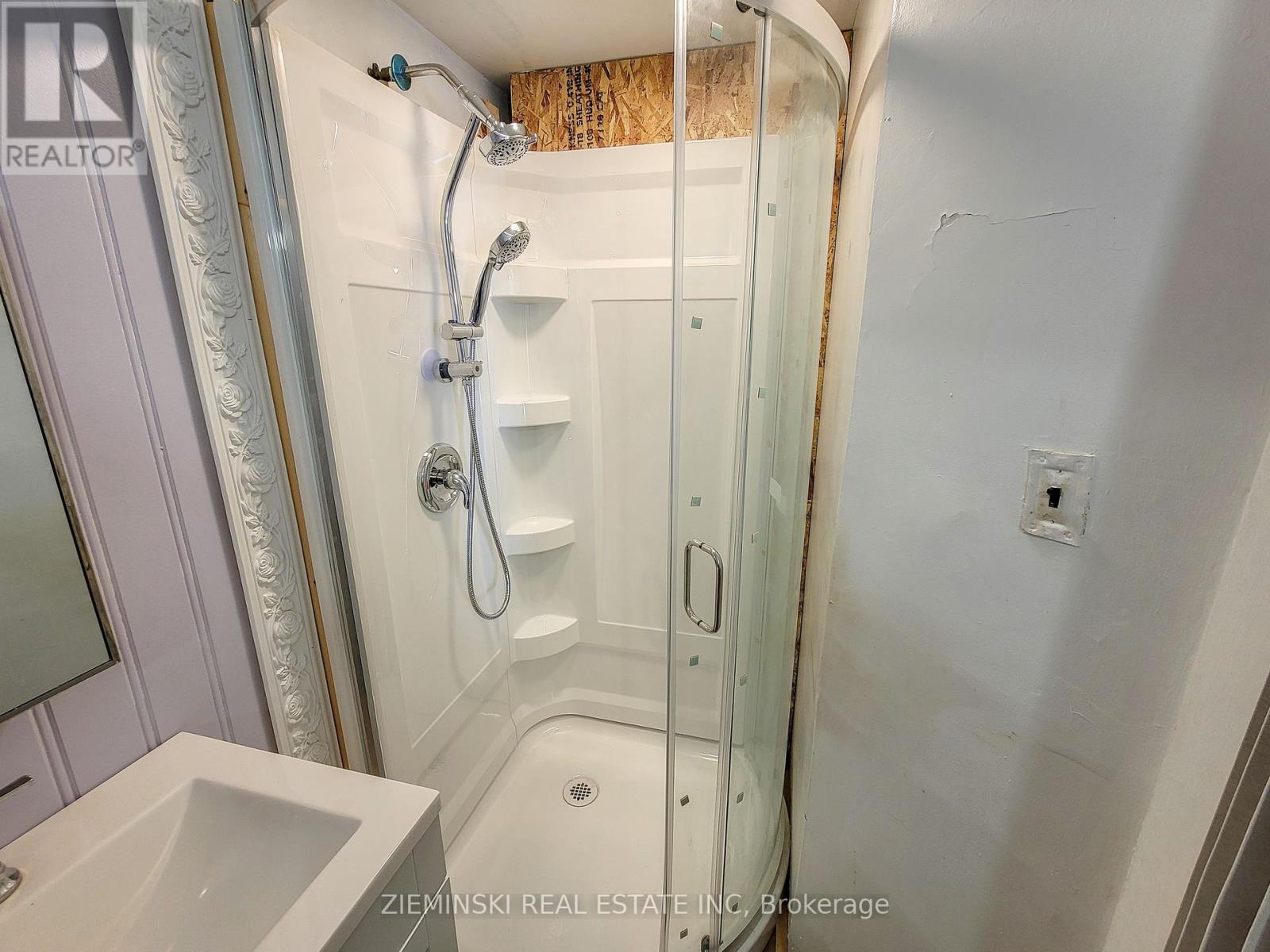 638 Cedar Avenue, Iroquois Falls, Ontario  P0K 1G0 - Photo 14 - T12443907