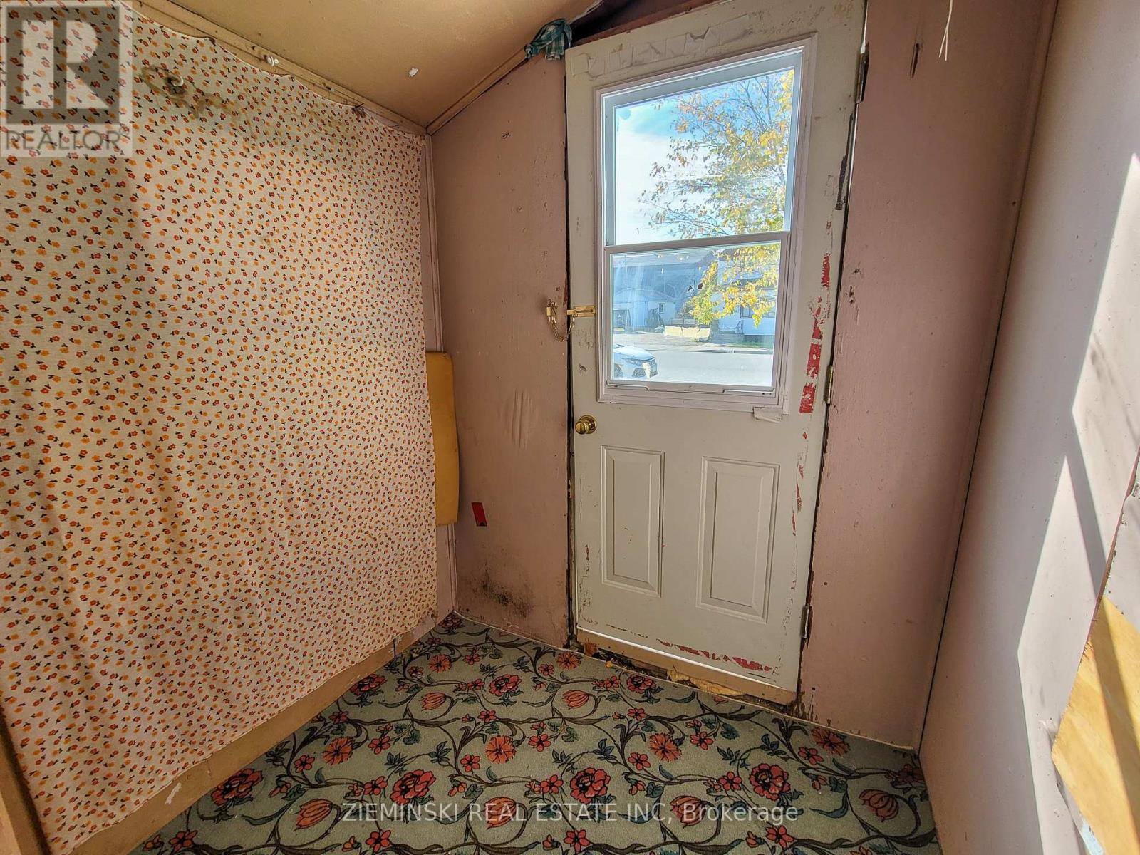 638 Cedar Avenue, Iroquois Falls, Ontario  P0K 1G0 - Photo 16 - T12443907