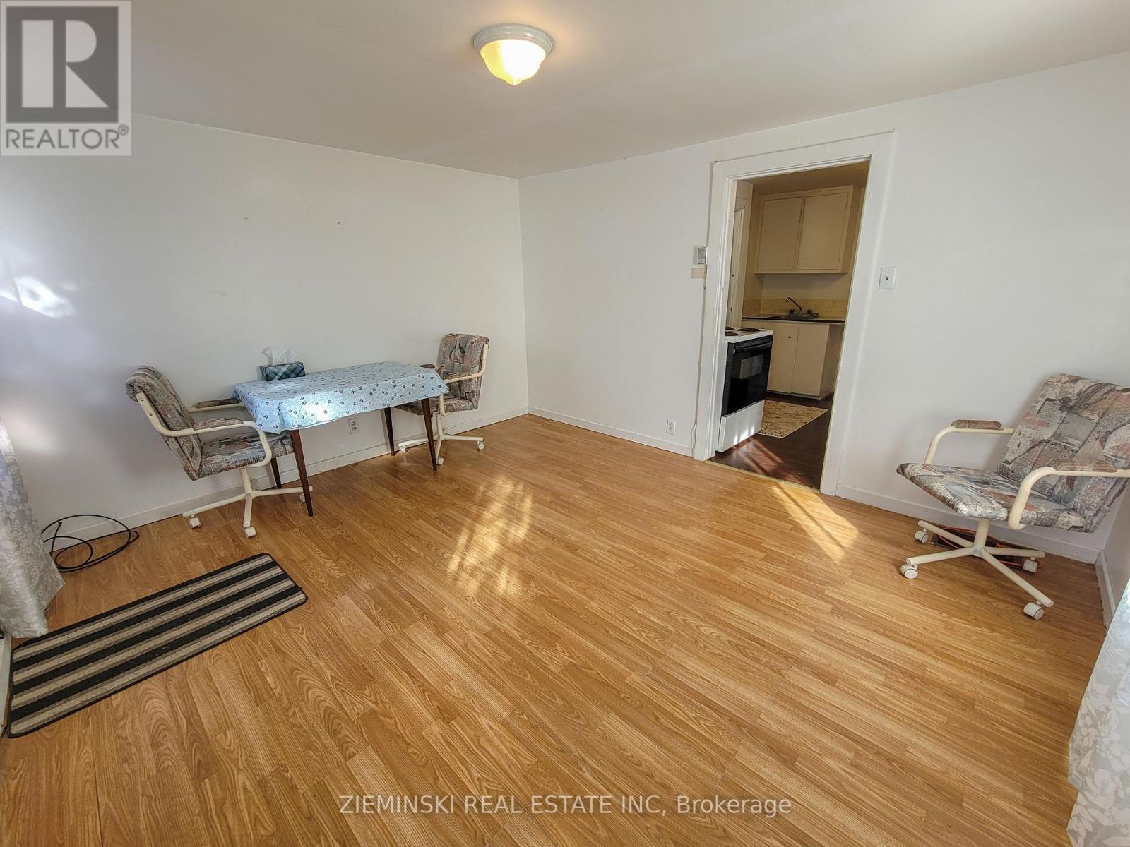 638 Cedar Avenue, Iroquois Falls, Ontario  P0K 1G0 - Photo 5 - T12443907