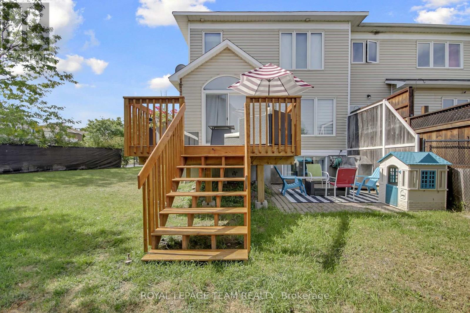 2001 Dunollie Crescent, Ottawa, Ontario  K2W 1H5 - Photo 41 - X12443745
