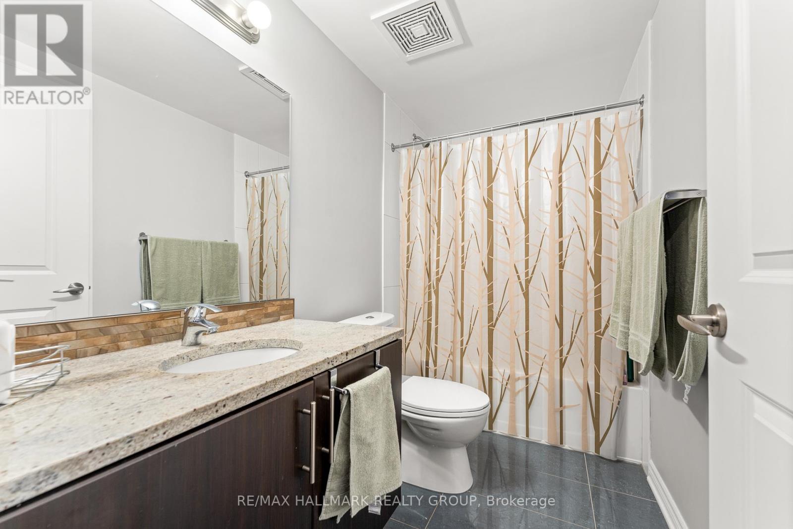 202 - 429 Kent Street, Ottawa, Ontario  K2P 1B5 - Photo 26 - X12443759