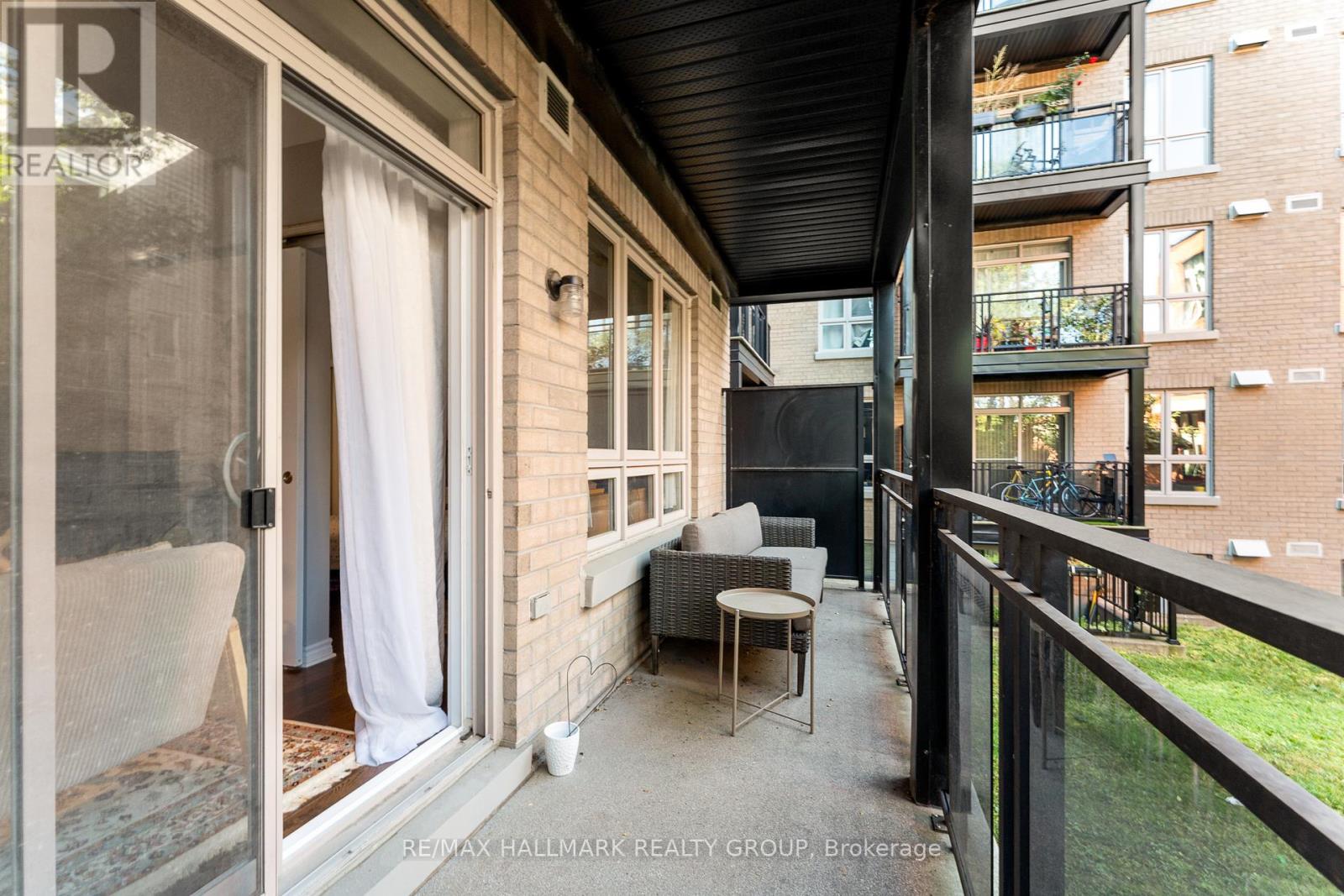 202 - 429 Kent Street, Ottawa, Ontario  K2P 1B5 - Photo 31 - X12443759