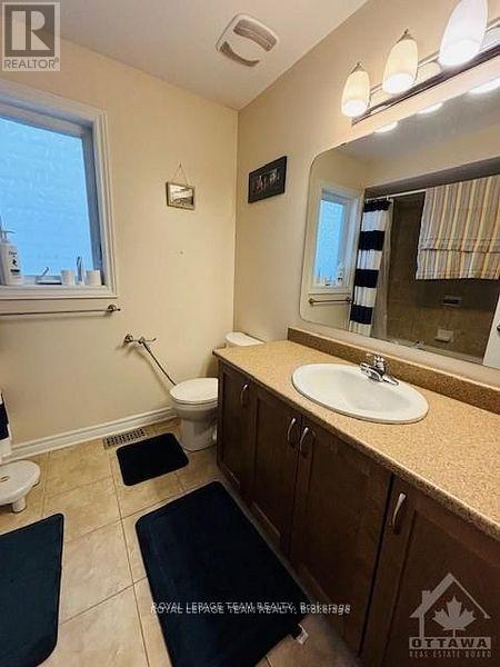1205 Alson Mills Way, Ottawa, Ontario  K2M 0C8 - Photo 10 - X12443806